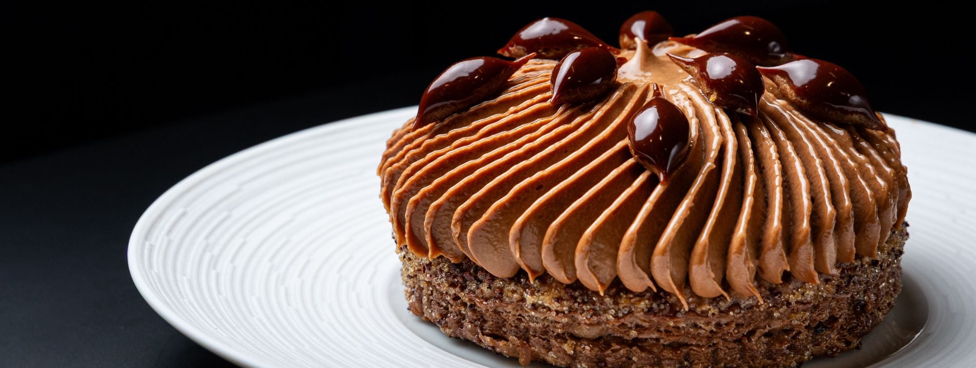 Pâtisserie au chocolat réalisée par Maxence Barbot.