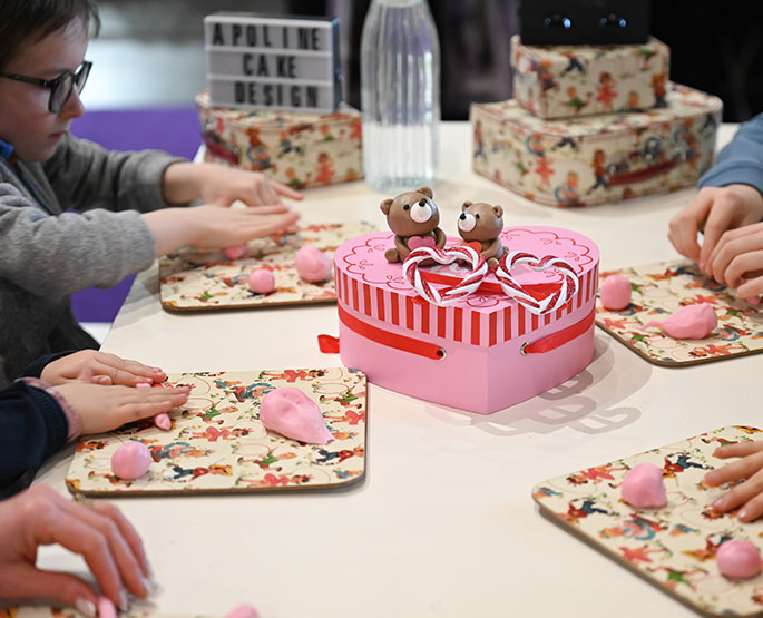 Ateliers pour les enfants sur le Salon du Chocolat de Lyon.