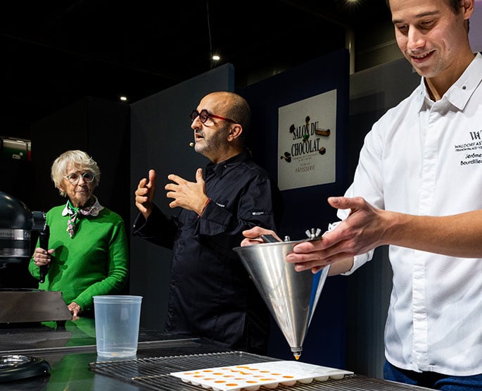 Live recipe demonstration by chef Eddie Benghanem, alongside Mercotte.