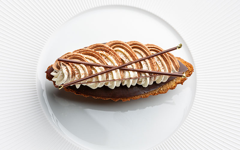 Pâtisserie réalisée par le chef Matthieu Carlin sur la scène du Pastry Show.